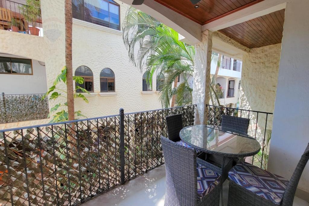 La Buena Vida Condo Tamarindo Exteriör bild